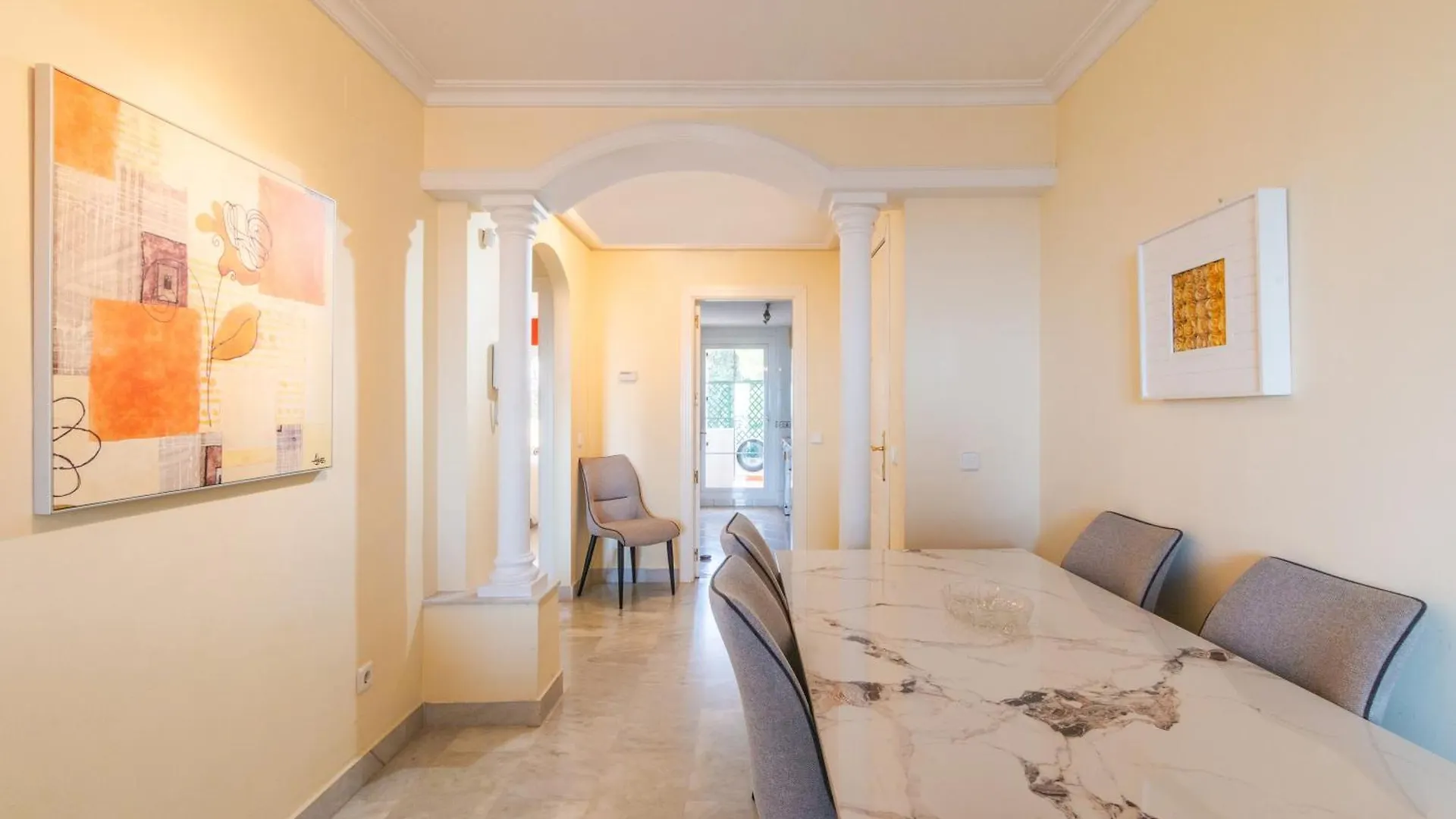 Apartment Ferienwohnung Senorio De Aloha Marbella