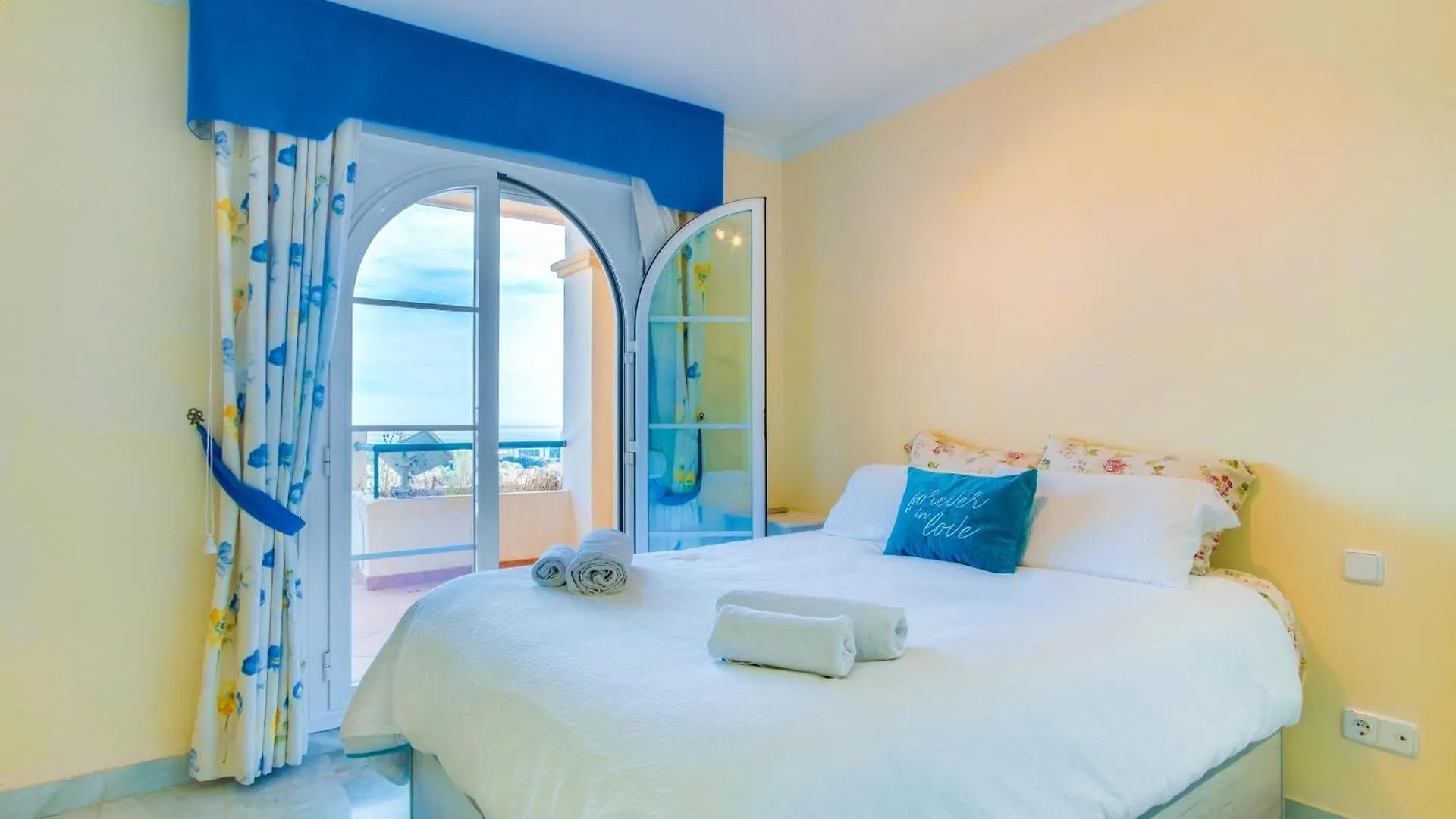 Senorio De Aloha Apartment Marbella